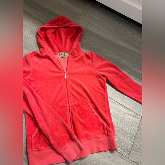 Hot pink Juicy Couture hoodie - Picture 2 of 4